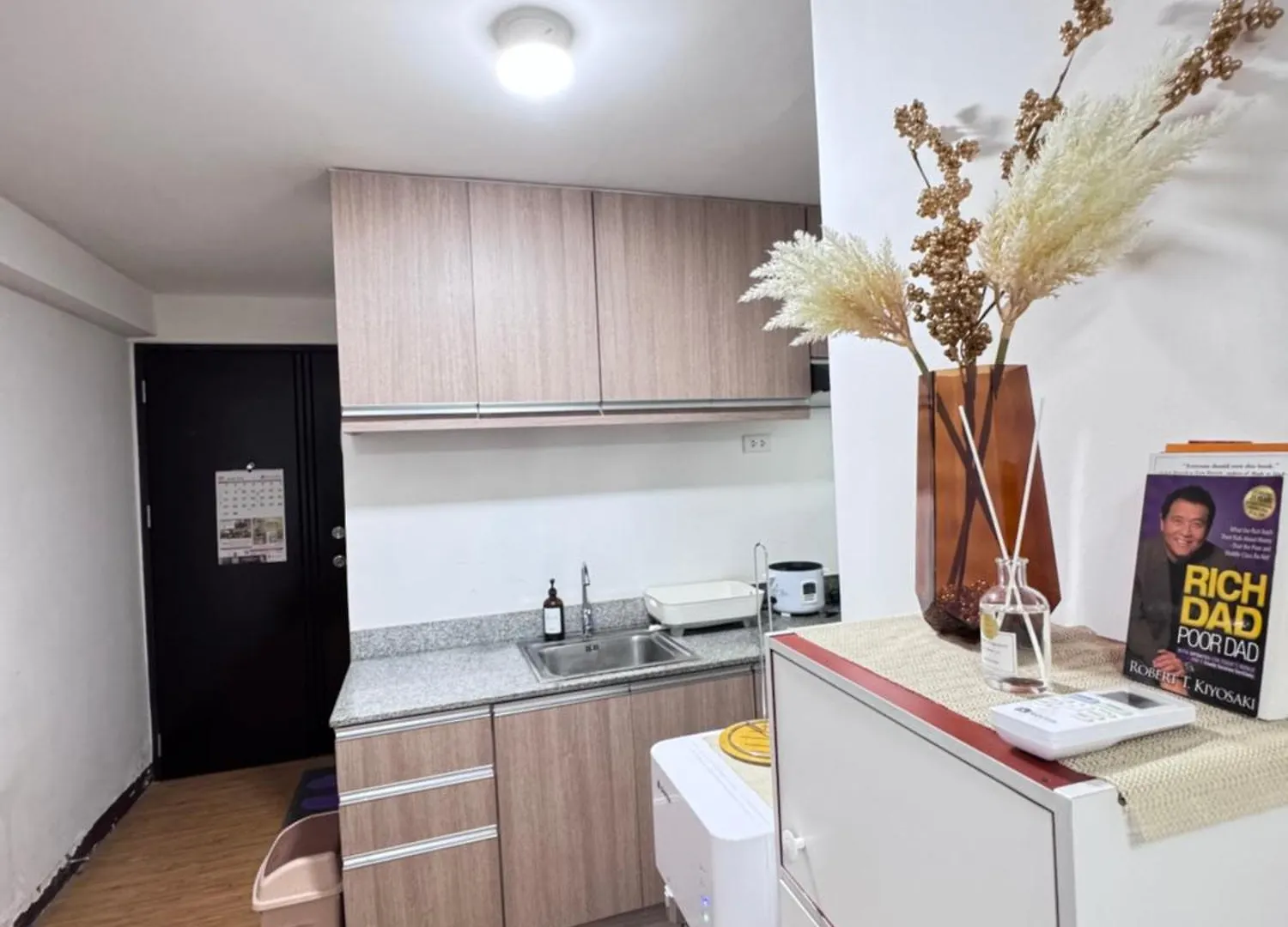 Davao 1Br Condo For 4 With Pool Near Sm Lanang And Airport Hotel
