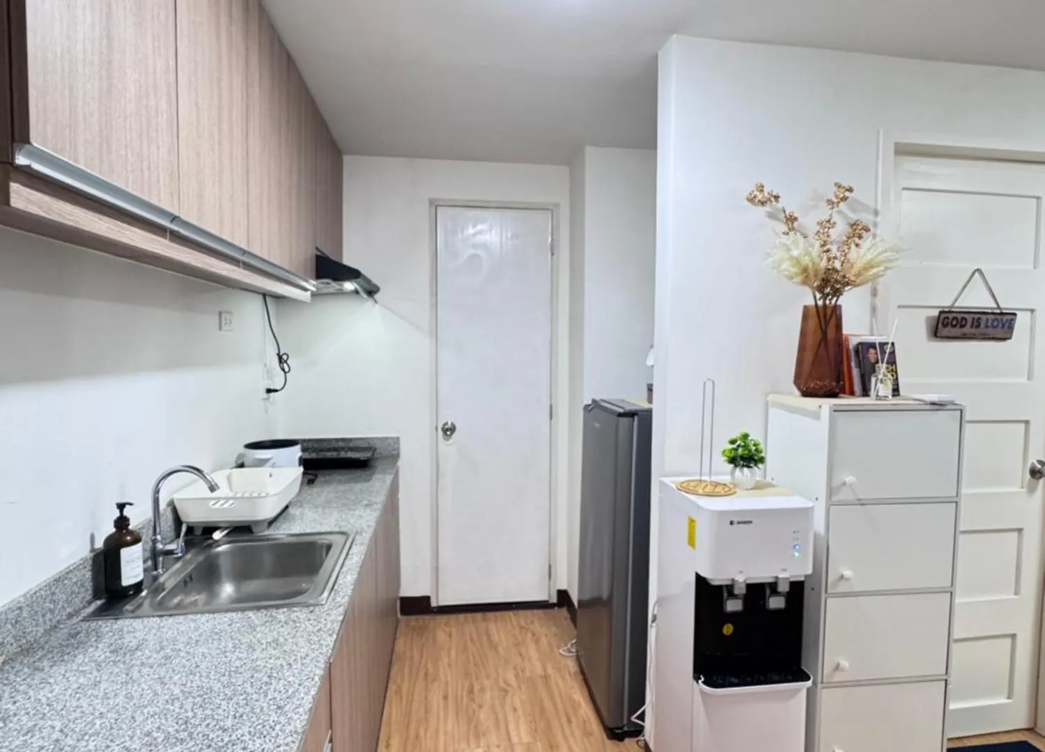 Davao 1Br Condo For 4 With Pool Near Sm Lanang And Airport 4*,